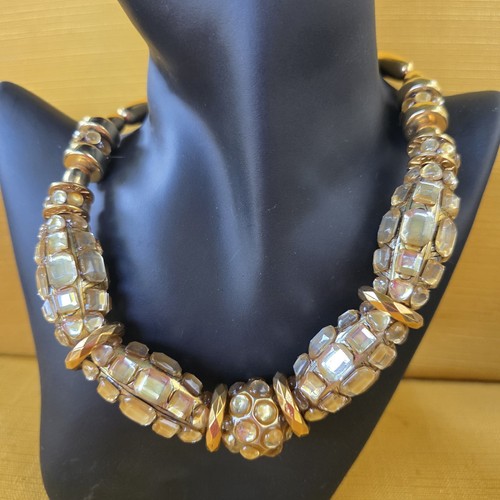 Erhabene vintage plastron - ​erhabene,